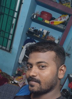 Julian - Male escort in Chennai Photo 2 of 2