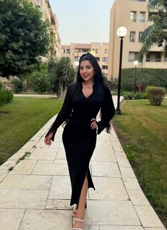 Juliana - escort in Dubai Photo 6 of 7