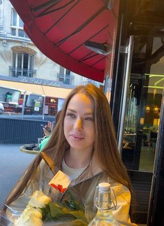 Julianna - puta in Beirut Photo 4 of 20