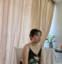 Julie - escort in Singapore