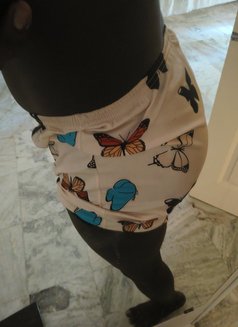 Julie - Transsexual escort in Nairobi Photo 3 of 8