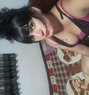 Julie Menzel - Transsexual escort in Colombo Photo 5 of 19