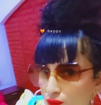 Julie Menzel - Transsexual escort in Colombo