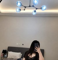 Julie New Khalifa City - masseuse in Abu Dhabi Photo 16 of 19