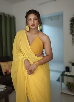 Julie Queen - Transsexual escort in Pune Photo 5 of 6