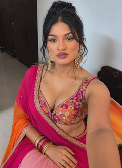 Julie Queen - Acompañantes transexual in Pune Photo 6 of 6