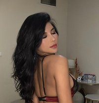 Julie’s.Philippine.Nuru.Deapthoart.Rim - escort in Dubai