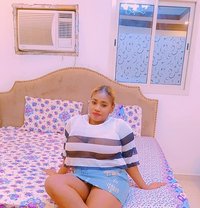Julie - escort in Dammam