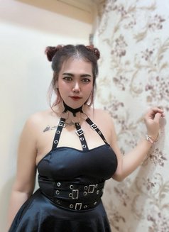 Julie - puta in Gurgaon Photo 13 of 13