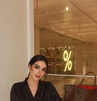 Call me now - Transsexual escort in Doha