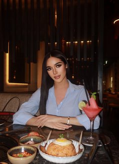 Call me now - Acompañantes transexual in Muscat Photo 6 of 7