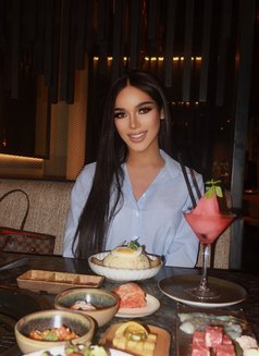 Call me now - Acompañantes transexual in Muscat Photo 7 of 7