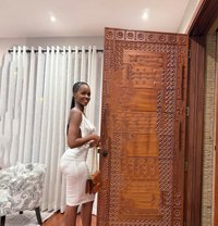 Julie 762.195,683 - escort in Kampala