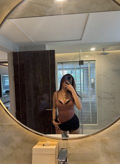 Julieannd50 - escort in Bangkok Photo 12 of 18