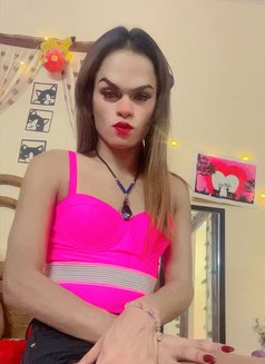 Juliee Rawat - Transsexual escort in New Delhi Photo 1 of 14