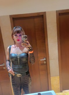 Juliee Rawat - Transsexual escort in New Delhi Photo 7 of 14