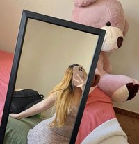 Juliena - escort in Dubrovnik