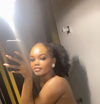 Juliennxzz - puta in Bangkok