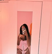 Juliet - puta in Yokosuka