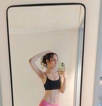 Juliet - Transsexual escort in New Delhi