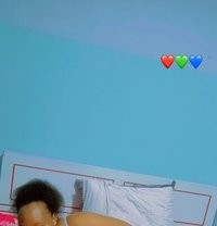 Juliet - escort in Muscat