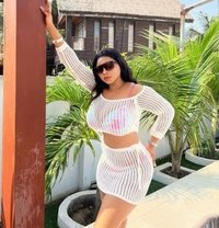 Jully🥵 NEW IN TOWN Kolkata - escort in Kolkata Photo 1 of 4