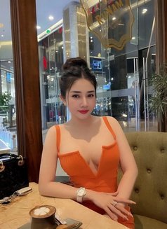 July 🇵🇭 Deep Throar Best Girl - puta in Dubai Photo 2 of 6
