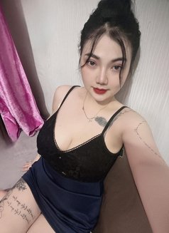 July 🦋 Rimming Deep Throar - escort in Singapore Photo 2 of 5