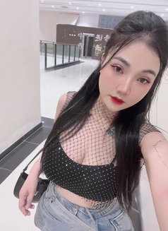 July 🦋 Rimming Deep Throar - escort in Singapore Photo 3 of 5