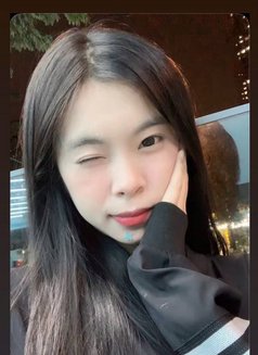 July - escort in Dubai Photo 2 of 8