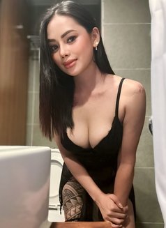 Wet & horny Just arrived 🤤 - puta in Hong Kong Photo 4 of 6