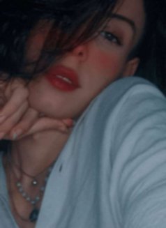 Jumana - Masajista in Cairo Photo 2 of 3