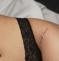 Jummy - escort in Cairo