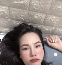 Juna Slutty Girl Cute( New Hot) - puta in Hanoi Photo 1 of 5