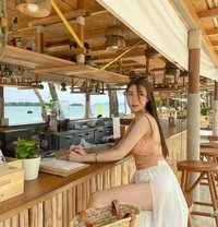 June Elise - puta in Bangkok