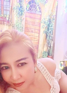 Jun - escort in Gurgaon Photo 2 of 3