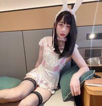 June - Acompañantes transexual in Hong Kong