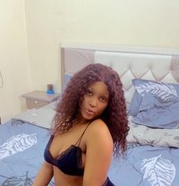 June Alexandra - puta in Nairobi