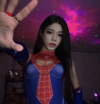 June Lee - Transsexual escort in Tokyo