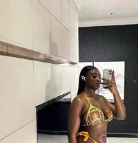 June - puta in Erbil