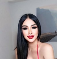 June 🇹🇭 VIP Top Both New in Riyadh🇸🇦 - Transsexual escort in Riyadh Photo 4 of 4