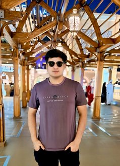 Juneja Hani - Acompañantes masculino in Abu Dhabi Photo 1 of 1