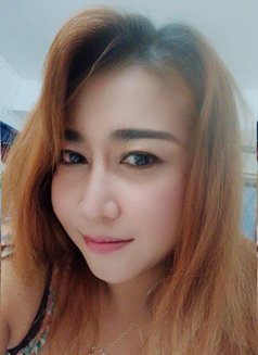Junemm - escort in Gurgaon Photo 2 of 5