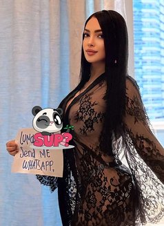 Junia From Columbia - escort in Mauritius Photo 1 of 1