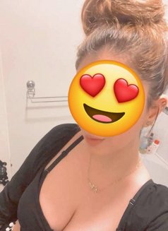 Jurry - escort in Cairo Photo 1 of 1