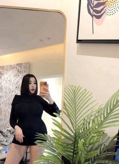 Jusmin - puta in Khobar Photo 8 of 15