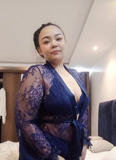 Jusmine Sweet Girl in Juffair - puta in Al Manama Photo 2 of 6