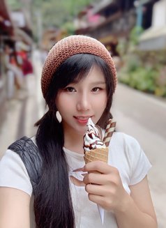 Jusmine - escort in Bangkok Photo 3 of 9