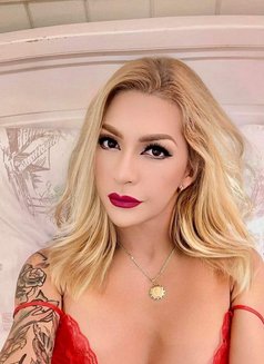 Just Aririve - Transsexual escort in Kuala Lumpur Photo 2 of 15