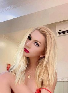 Just Aririve - Transsexual escort in Kuala Lumpur Photo 3 of 15